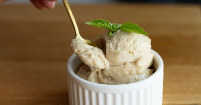 Banánová zmrzlina recept: Výroba domácej zmrzliny. Ako na správnu konzistenciu.