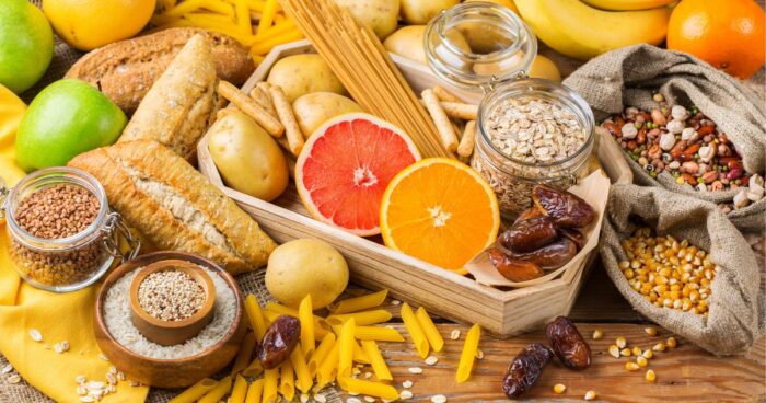 Bezlepková diéta zahŕňa potraviny, ako sú quinoa, datle, ryža a bezlepkové obilniny.